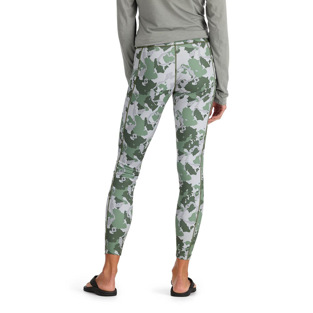 Simms BugStopper Legging Women's in Regiment Camo Clover